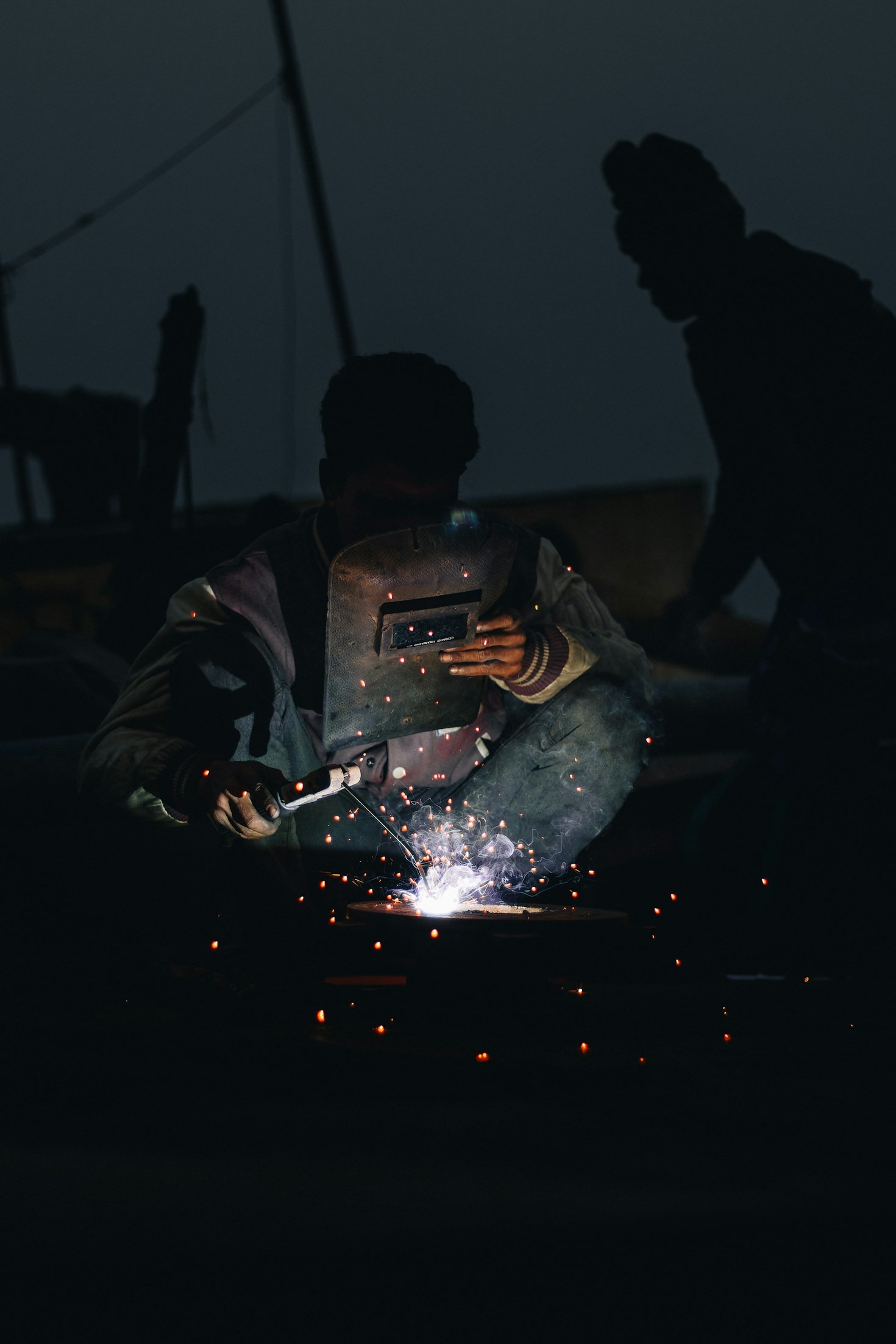 Kiedy warto skorzystać z usług doświadczonego spawacza?